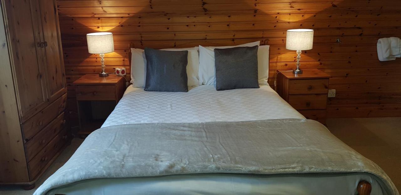 Carn Mhor Bed And Breakfast Авимор Экстерьер фото