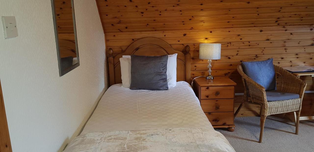 Carn Mhor Bed And Breakfast Авимор Экстерьер фото