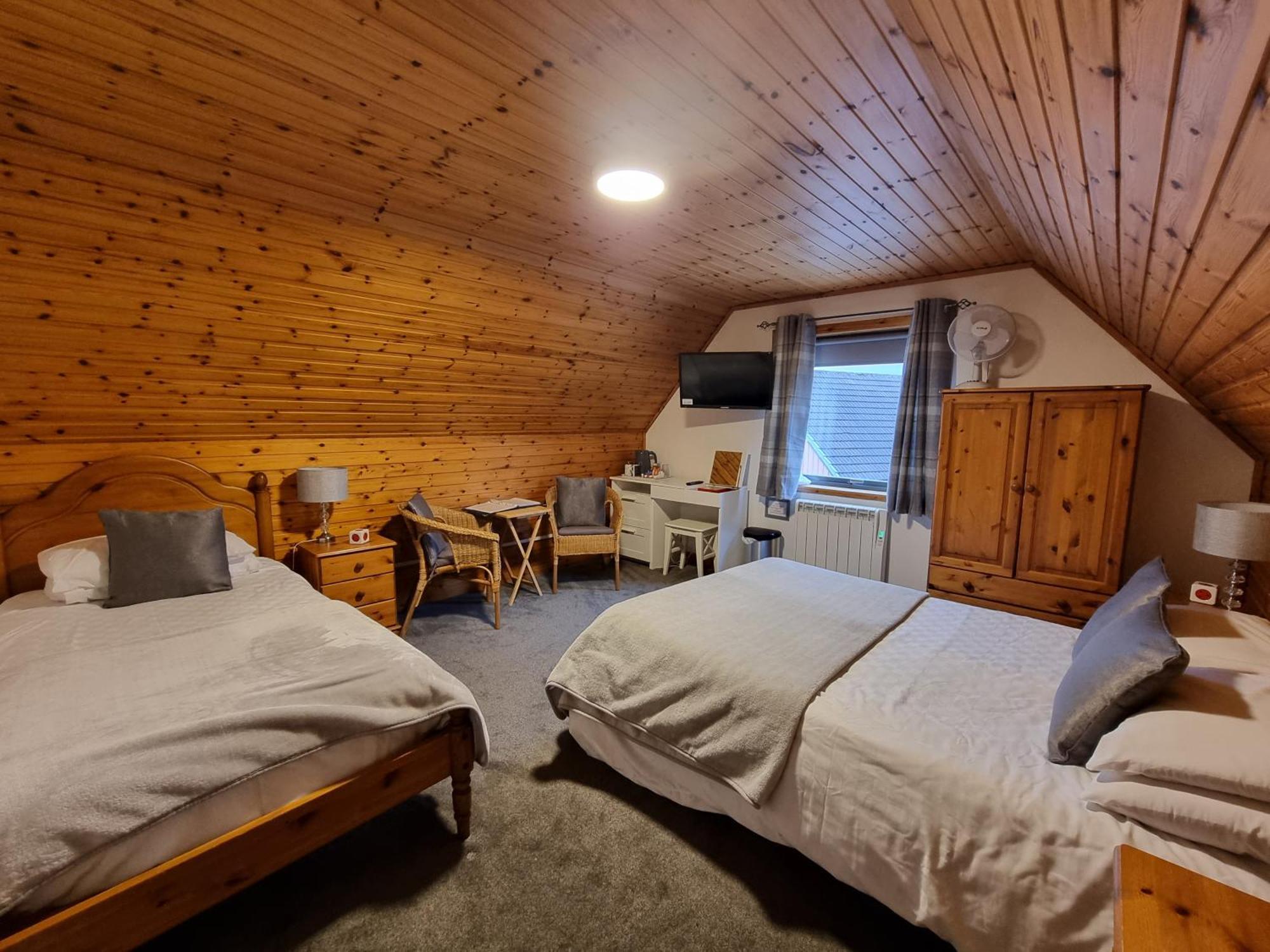 Carn Mhor Bed And Breakfast Авимор Номер фото